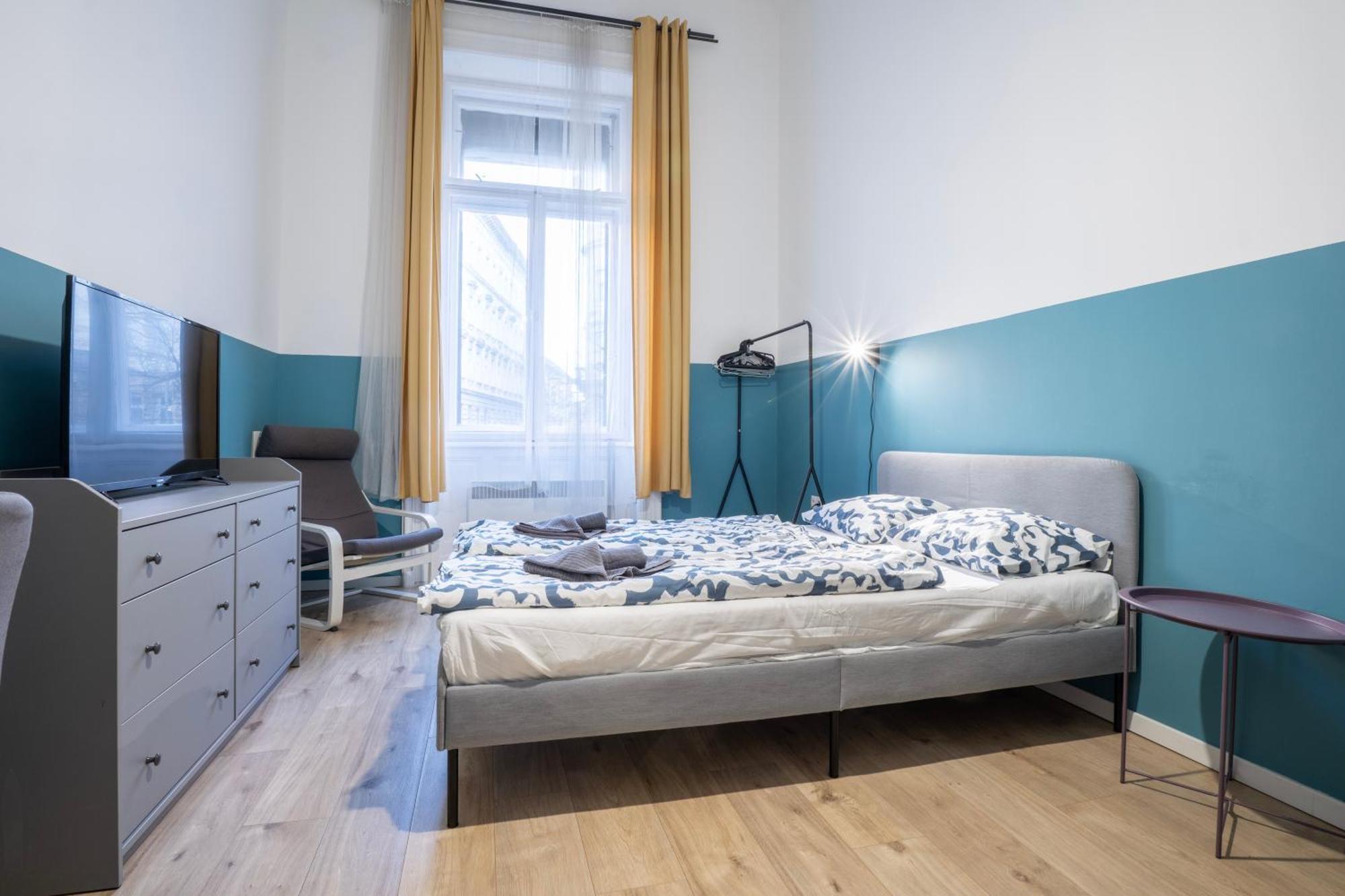 4-Bedroom Comfort Apartment In The Citycenter F38 Будапеща Екстериор снимка